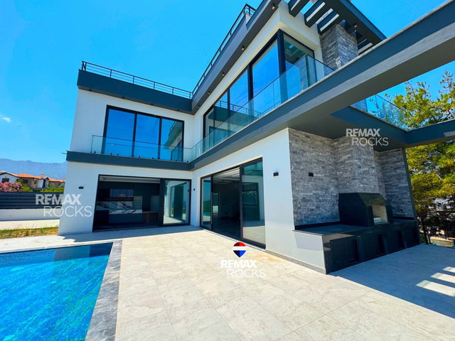 HAYALINIZDEKI VILLA! DENIZE ÇOK YAKIN 4+1 MÜSTAKIL VILLA | ÖZEL HAVUZLU | DAĞ & DENIZ MANZARALI