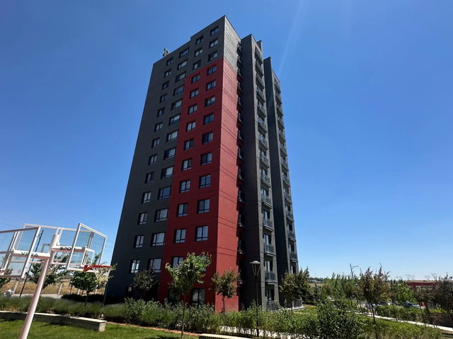 FERCE TULUMTAŞ'IN EN ÇOK TERCİH EDİLEN BLOĞUNDA 4+1SATILIK DAİRE