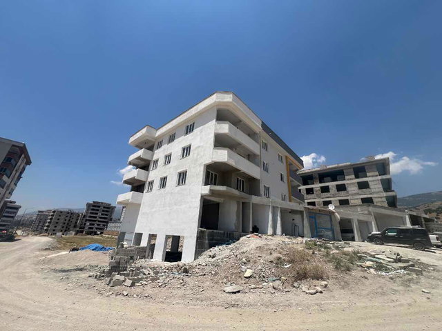 RE/MAX EDE'DEN DOĞUKENTDE SIFIR 3+1 SATILIK DAİRE