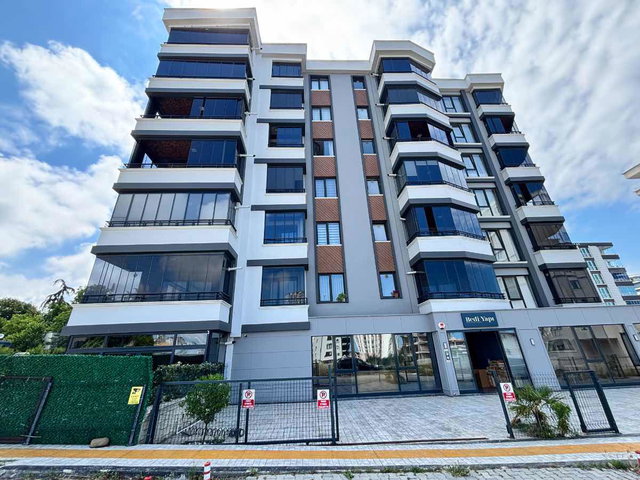REMAX / CAN BAYDIR / ALAÇAM CD. DENIZ MANZARALI KIRALIK 2+1