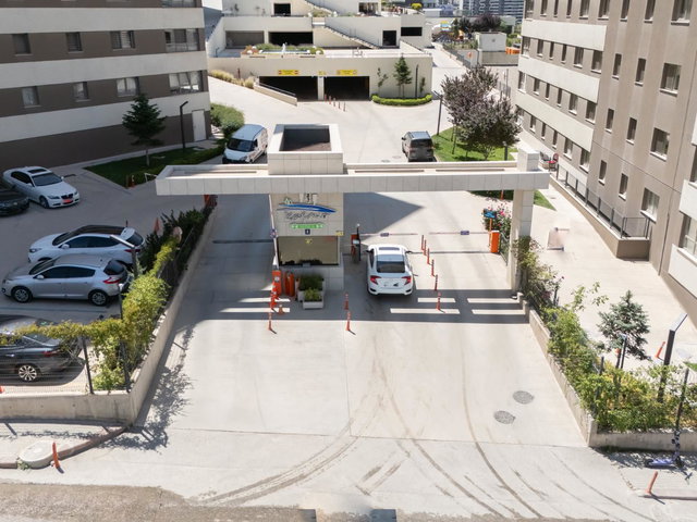 CUMHURİYET MAH. KAŞMİR YONCA SİTESİ’NDE SATILIK 5+1 DAİRE