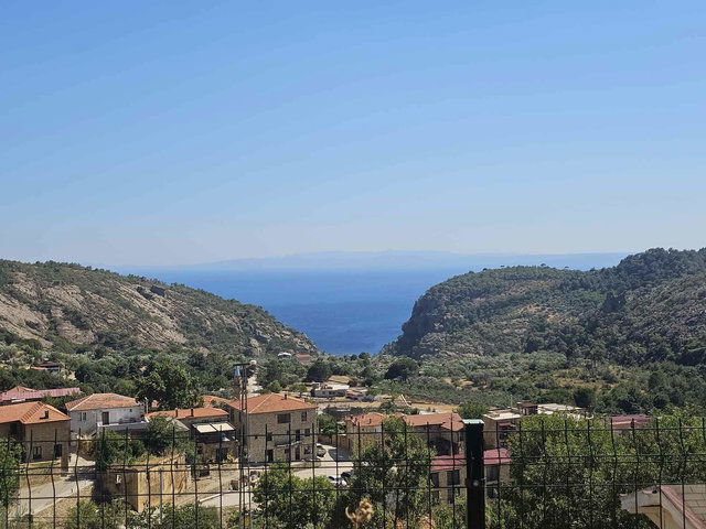 ÇANAKKALE AYVACIK ARIKLI’DA DENİZ MANZARAL SATILIK SIFIR 2+1 DAİRE