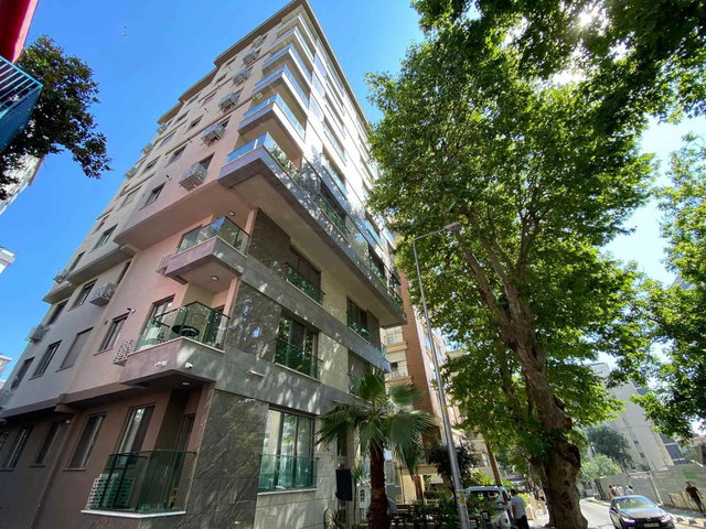 ERENKÖY KANTARCI RIZA SOKAKTA 110 M² NET BALKONLU SIFIR DAİRE