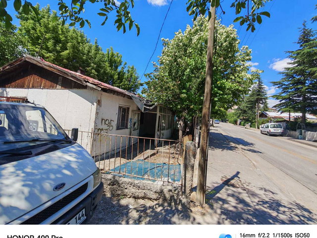 ULUBATLI HASAN MAH  KENTSEL DÖNÜŞÜM İÇİNDE ANIT CADDESİNDE SATILIK EV-ARSASI