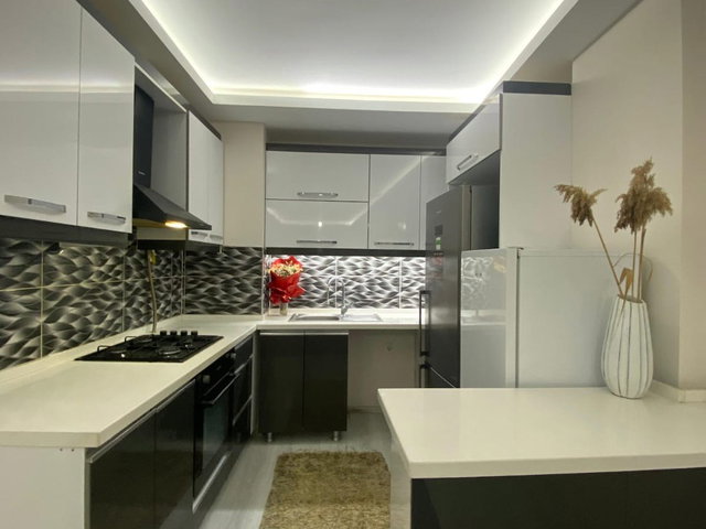 BALÇOVA’DA 2018 YAPIMI 2+1 | 87 M² NET | BALKONLU | DOĞALGAZ KOMBİLİ KİRALIK DAİRE