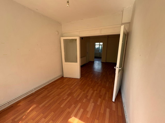 REMAX MAHAL'DEN MİMARSİNANDA 100M2 BAHÇELİ 2+1 DAİRE