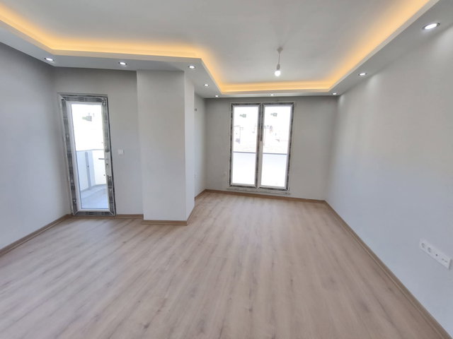 PENDİK VELİBABADA ANKARA CADDESİNDE SATILIK SIFIR 2+1 DAİRE