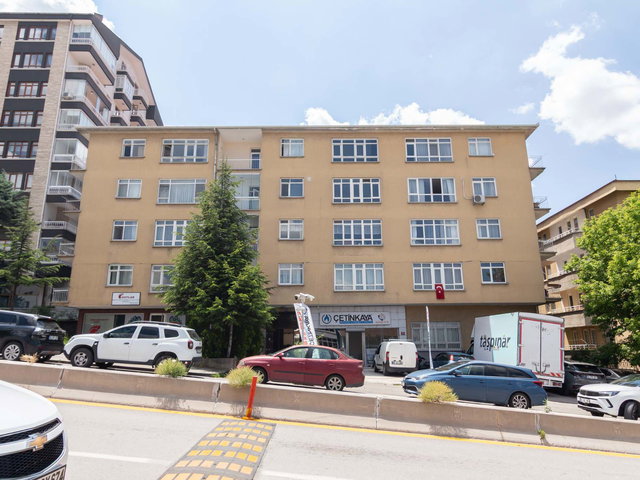AYRANCI SATILIK DAİRE 3+1
