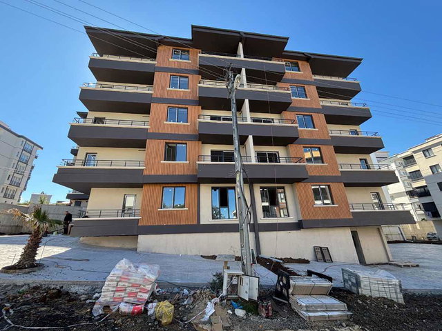 REMAX PARLA / CAN BAYDIR 1+1 PANORAMİK DENİZ MANZARALI