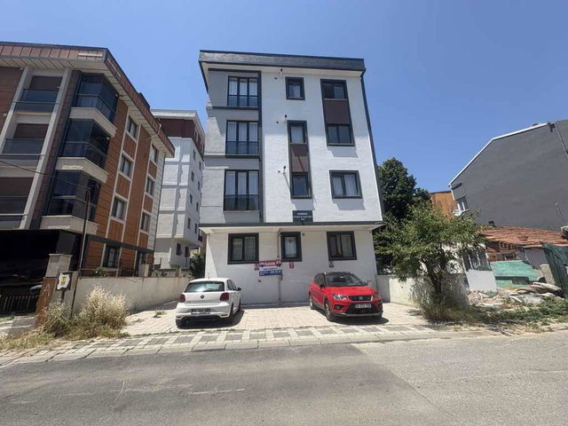 AŞAGI DUDULLU CEMİL MERİÇ SATILIK DAİRE