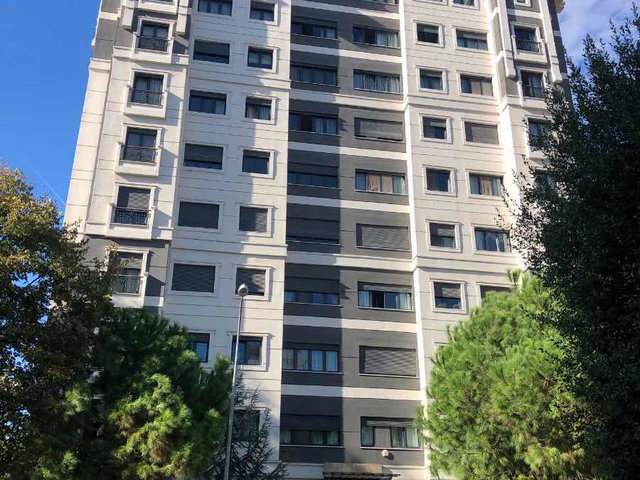 ERENKÖY ÇARŞIDA MARMARAY DURAĞINA YAKIN KIRALIK 3+1 DAIRE