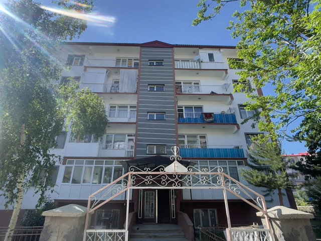 REMAX İLKE'DEN YENİŞEHİR'DE 3+1 SATILIK DAİRE