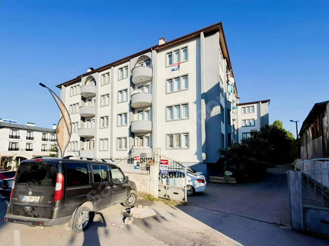 REMAX MAVİ'DEN SERDİVAN MAVİ DURAKTA SATILIK 2+1 FERAH DAİRE