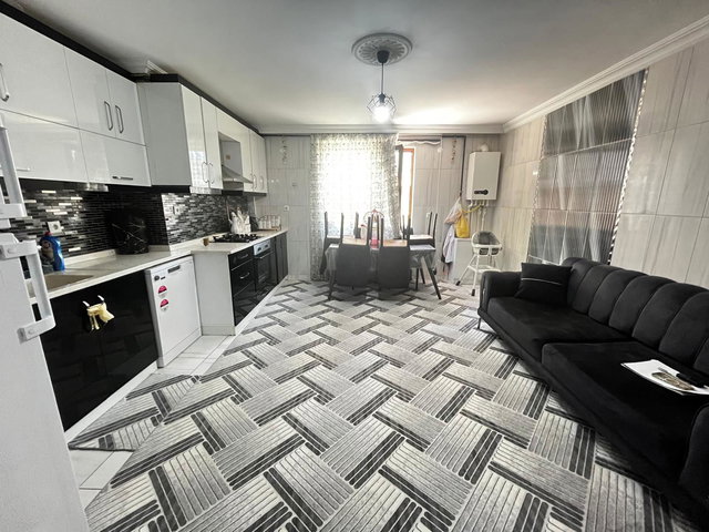 REMAX MİD MALTEPE MAH. GENİŞ 3+1 SATILIK DAİRE