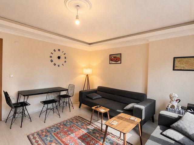 ELİT TOPRAK SİTESİ SULTANGAZİ 2+1 SATILIK DAİRE ( REMAX ASTYLE )