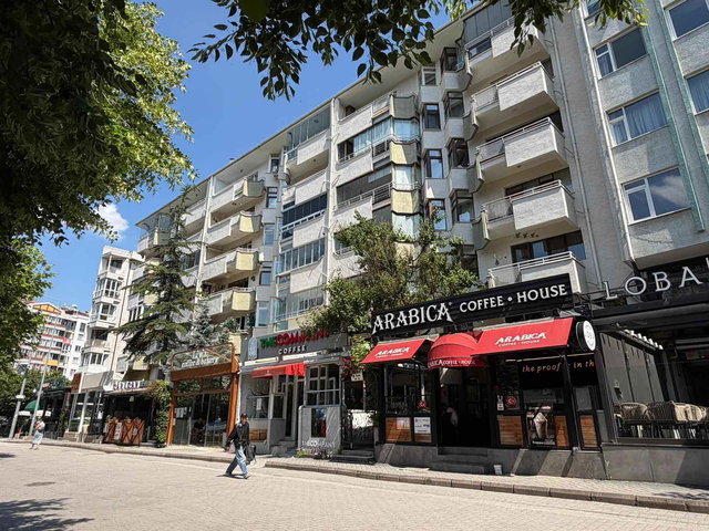 REMAX MOD'DAN ADALAR PORSUK BULVARINDA KİRALIK EŞYALI 3+1 DAİRE
