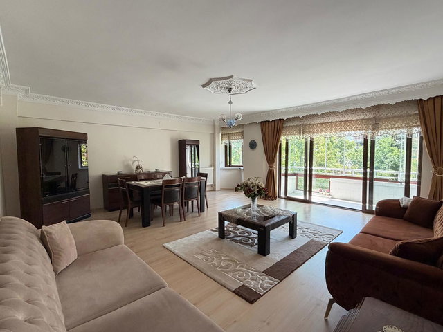 REMAX MOD'DAN ADALAR PORSUK BULVARINDA KİRALIK EŞYALI 3+1 DAİRE
