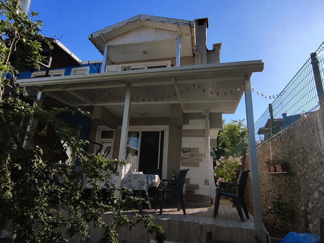 RE/MAX LAND'DEN DENİZE SIFIR SİTE İÇERİSİNDE ÖZEL İSKELELİ VİLLA
