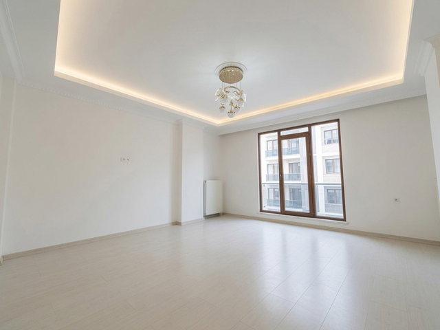 GAZİOSMANPAŞA VE MEDICAL PARK HASTANESİNE YAKIN ASANSÖRLÜ, BALKONLU, EBEVEYN BANYOLU 3+1  (120 M²)