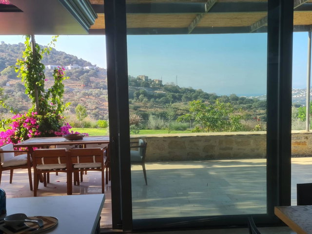 BODRUM GÜMÜŞLÜK'TE SATILIK ÖDÜLLÜ TASARIM LÜKS MÜSTAKIL VILLA 4+2