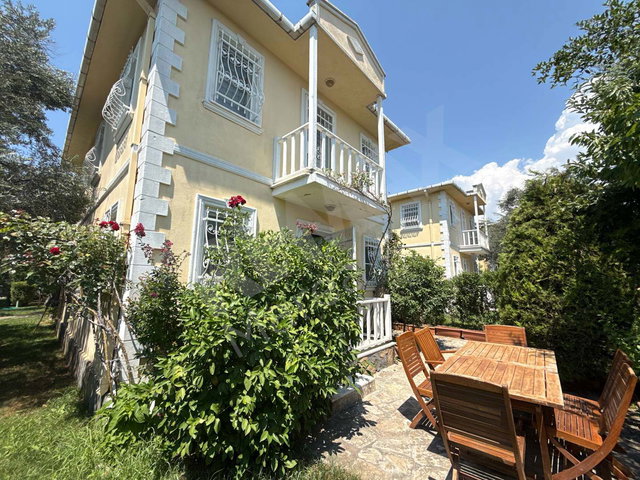 ZEYTINPARK VILLALARINDA TAM MÜSTAKIL 3+1 SATILIK VILLA