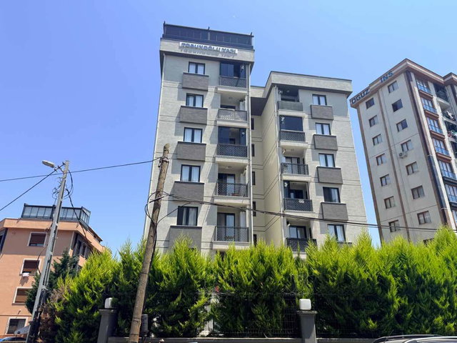 TUZLA AYDINLI'DA ÖZEL TASARIMLI 180 M2 NET 3+2 TERASLI DUBLEKS DAİRE