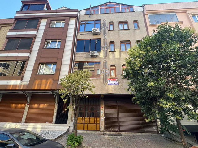 BAYRAMPAŞA KARTALTEPE MAHALLESINDE 130M2 2+1 SATILIK DAIRE