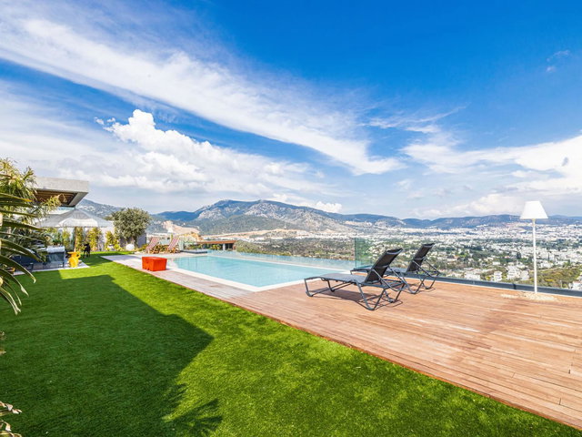 BODRUM BİTEZ ÖZEL HAVUZLU MÜSTAKİL ULTRA LÜKS 5+1 VİLLA