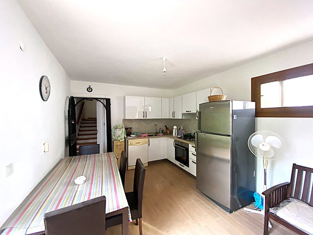 BODRUM PEKSİMET’TE GÜVENLI SITE IÇINDE EŞYALI 2+1 VİLLA