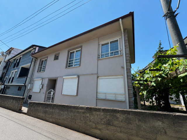YENI CAMI'YE YÜRÜME MESAFESINDE PRESTIJLI DUBLEKS VILLA!
