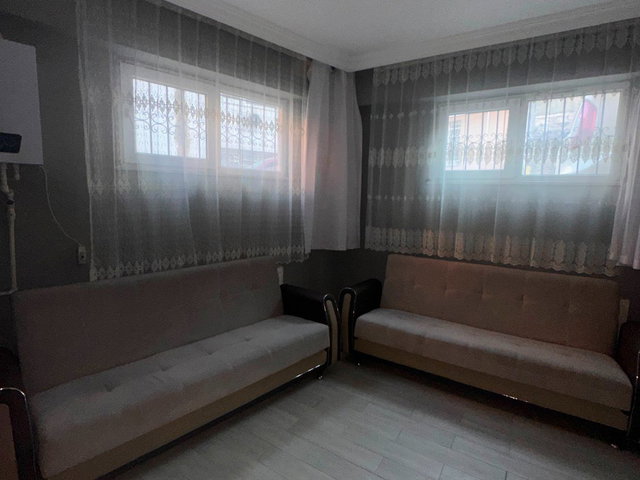 REMAX MID'DEN ÇARŞI IÇINDE KARAOĞLAN MH. EŞYALI 1+1 DAIRE