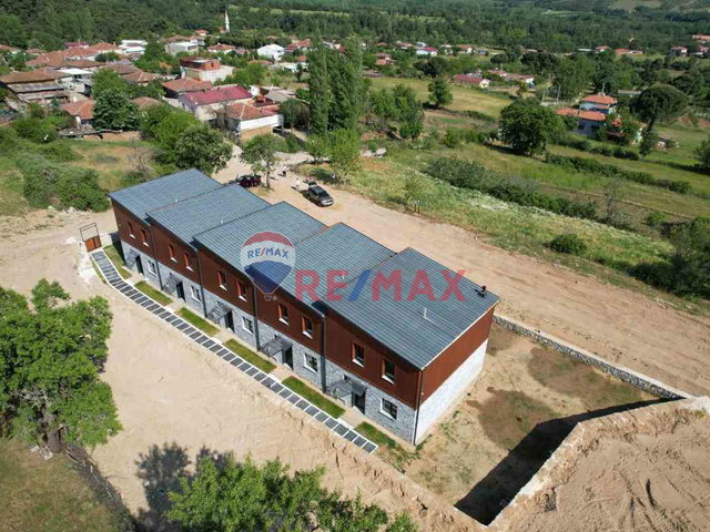 MALIYETINE SATILIK SIFIR DOĞADA LOFT 2+1 ÇELIK KONSTRÜKSIYONLU BUTIK SITEDE VILLA