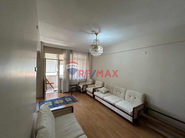 BEŞYOL AYDIN ÜNİVERSİTESİ YANINDA EŞYALI KİRALIK 2+1 DAİRE