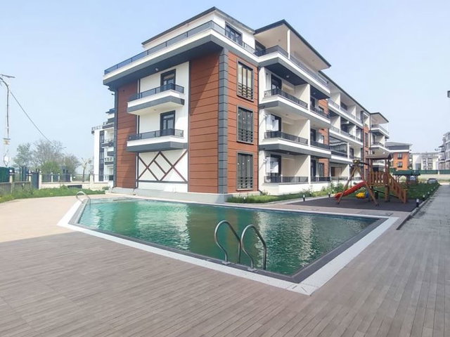 RE/MAX EXCELLENCE'DEN FSM'DE KİRALIK 3+1 ÇATI DUBLEKS DAİRE