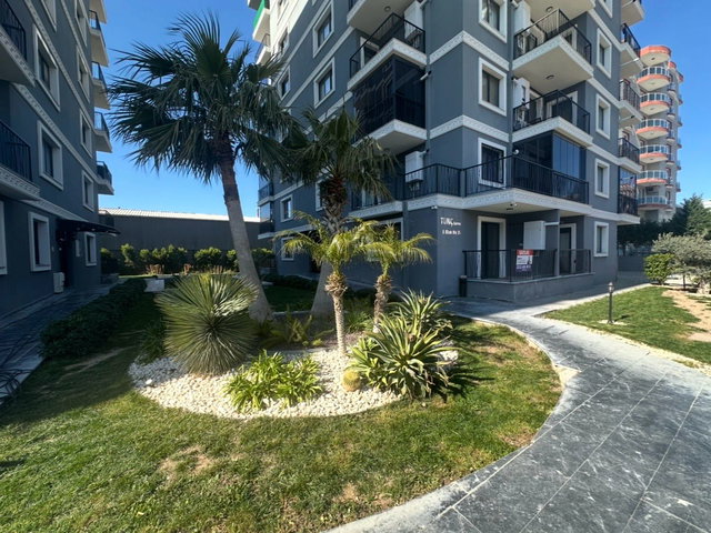 39 MENEMEN KOYUNDERE'DE SATILIK 1+1 DAİRE