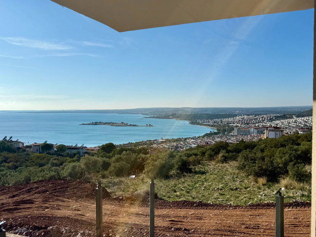 RE/MAX COOL'DAN AKBÜK AKAN DELUXE'TE  2+1 LÜKS DAİRE