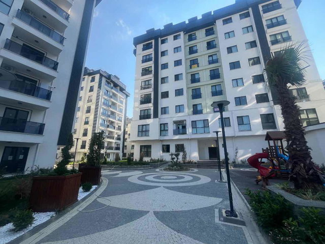 TUZLA İSTASYON MH. MARİNAYA KOMŞU SİTE İÇİNDE 2+1 SATILIK DAİRE