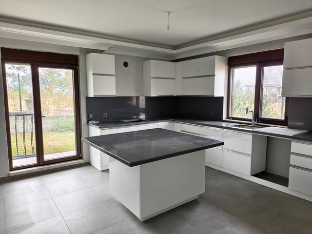 REMAX HIZDAN AYYILDIZDA 9+1 ULTRA LÜX VILLA