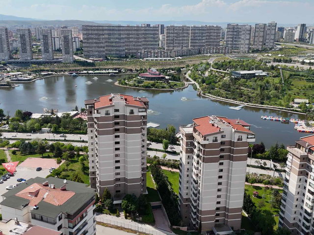ERYAMAN RELAX GÖKSU'DA GÖL MANZARASINA KOMŞU SATILIK 1+1 DAİRE