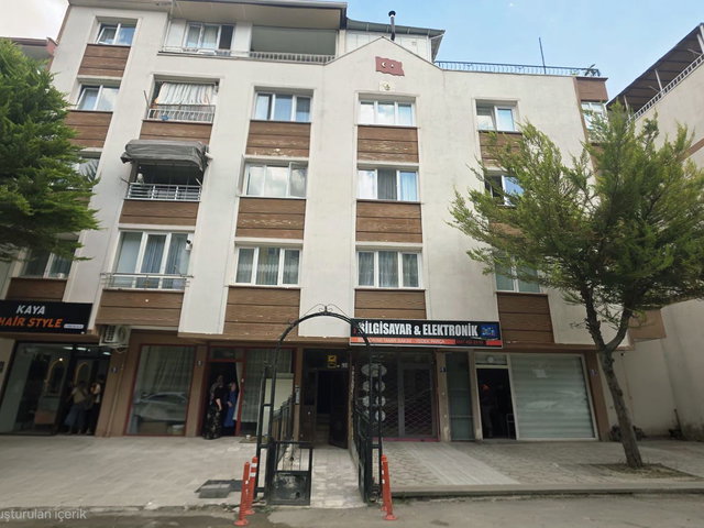 ETİMESGUT ALSANCAK’TA GENIŞ KULLANIŞLI 3+1 KIRALIK DAIRE