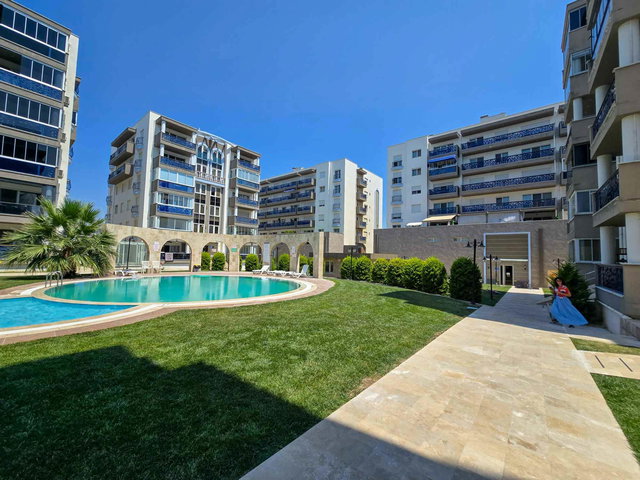 ÇANAKKALE ESENLER MAHALLESI SIRÇA KÖŞKLER 4+1 SATILIK DAIRE