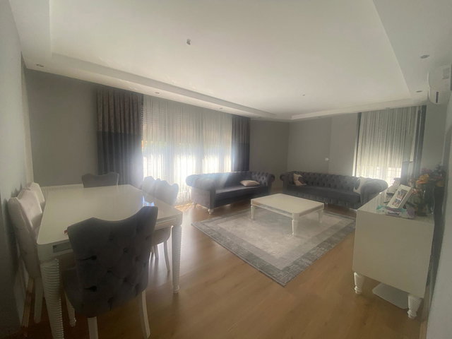 KARTAL KARLIKTEPE'DE KIRALIK 3+1 DAİRE