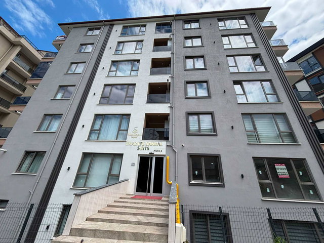 REMAX GAYRİMENKUL ÜLKÜ UZUN'DAN ERİKLİMAN MAH. 1+1 SATILIK DAİRE