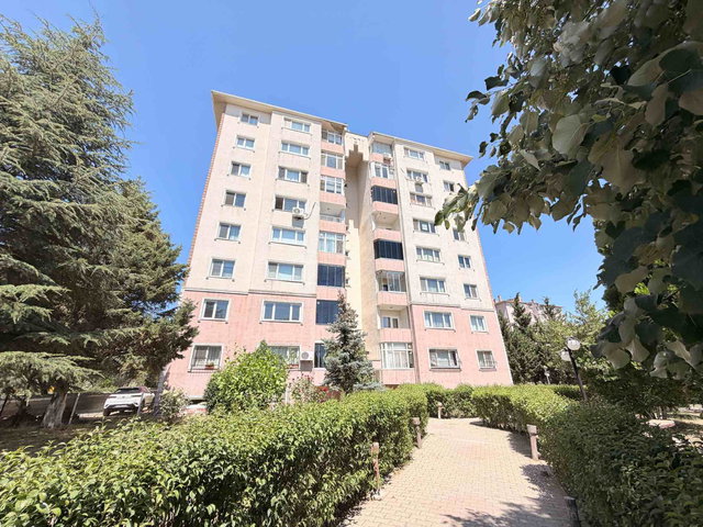 REMAX LAVANDA'DAN BELEDİYE KONUTLARINDA 3+1 KİRALIK FERAH DAİRE