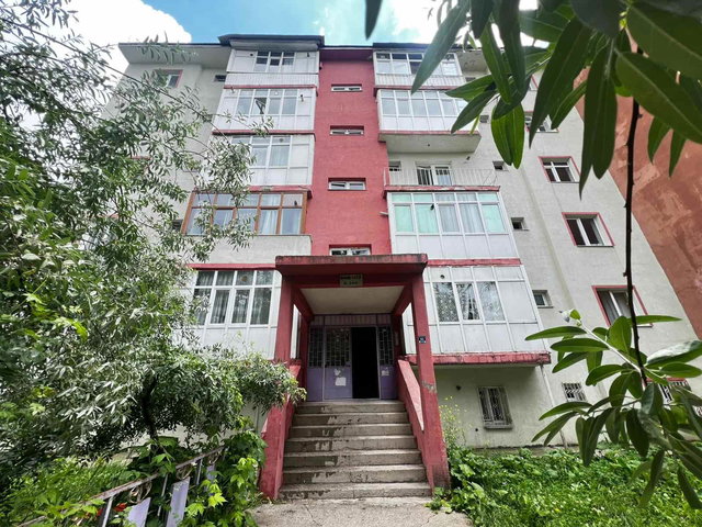 REMAX İLKE'DEN YENİŞEHİR ANA CADDE ÜZERİNDE 3+1 KİRALIK DAİRE