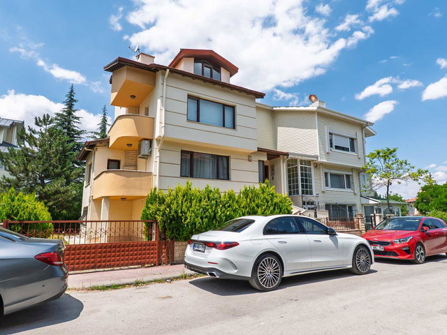 PLANLAMACILAR SİTESİ 5+2 KİRALIK VİLLA