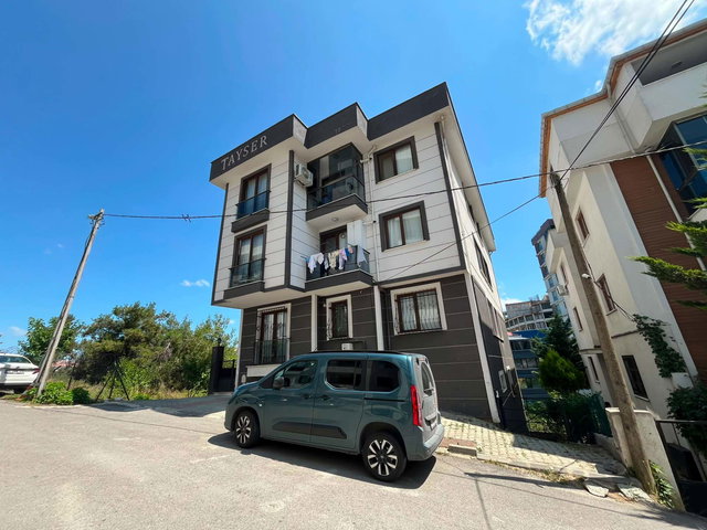 TUZLA AYDINLI MAHALLESİ TEPE DURAĞI SATILIK 2+1 DAİRE