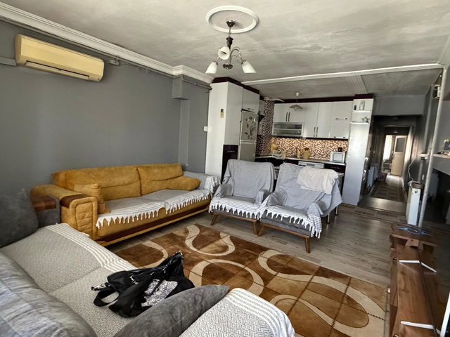 MANİSA YUNUSEMRE MERKEZEFENDİ CADDE ÜZERİ ASANSÖRLÜ DAİRE