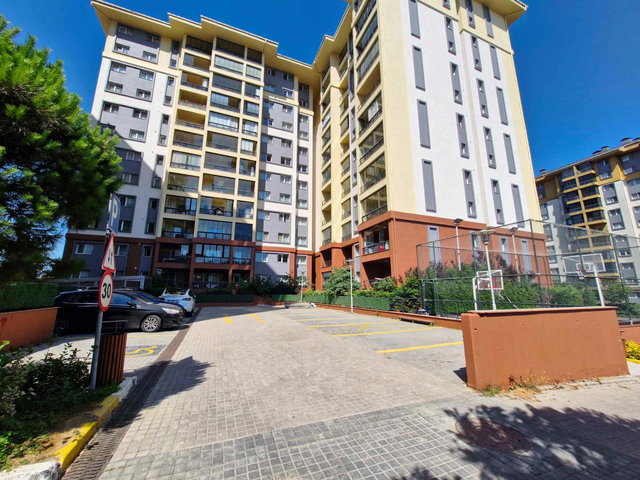 SOYAK KONFORİA SİTESİNDE TEMİZ VE BAKIMLI 2+1 DAİRE