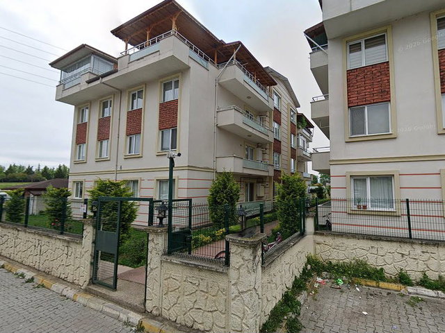 KOCAELI KARTEPE EMEKEVLER MAH ELYAPI SITESI 2+1 ARAKAT KIRALIK